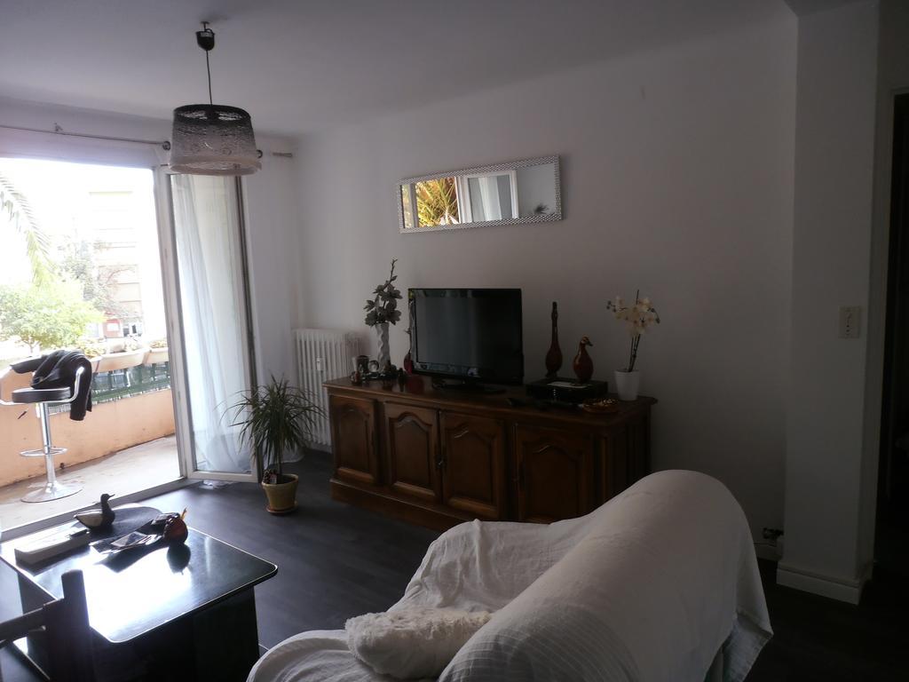 Cosy Nimes Apartman Kültér fotó