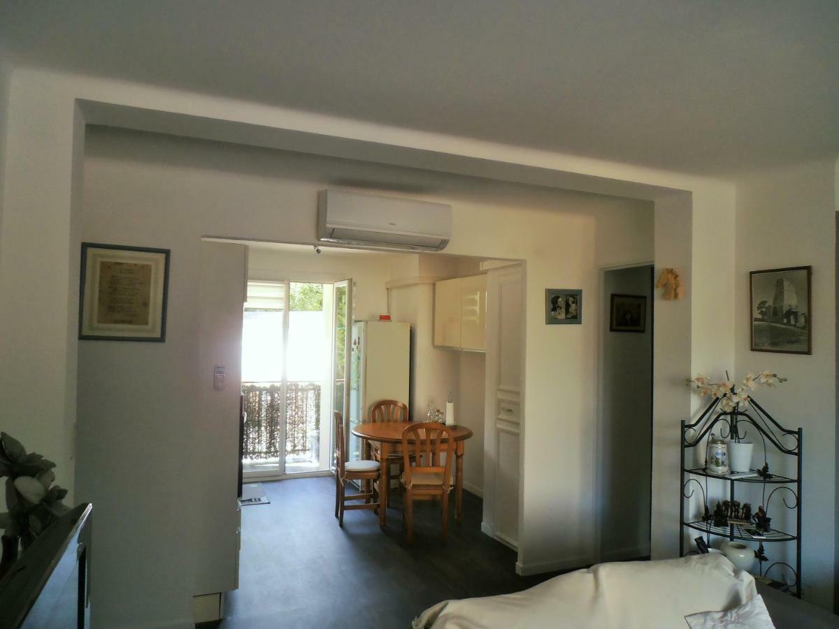 Cosy Nimes Apartman Kültér fotó