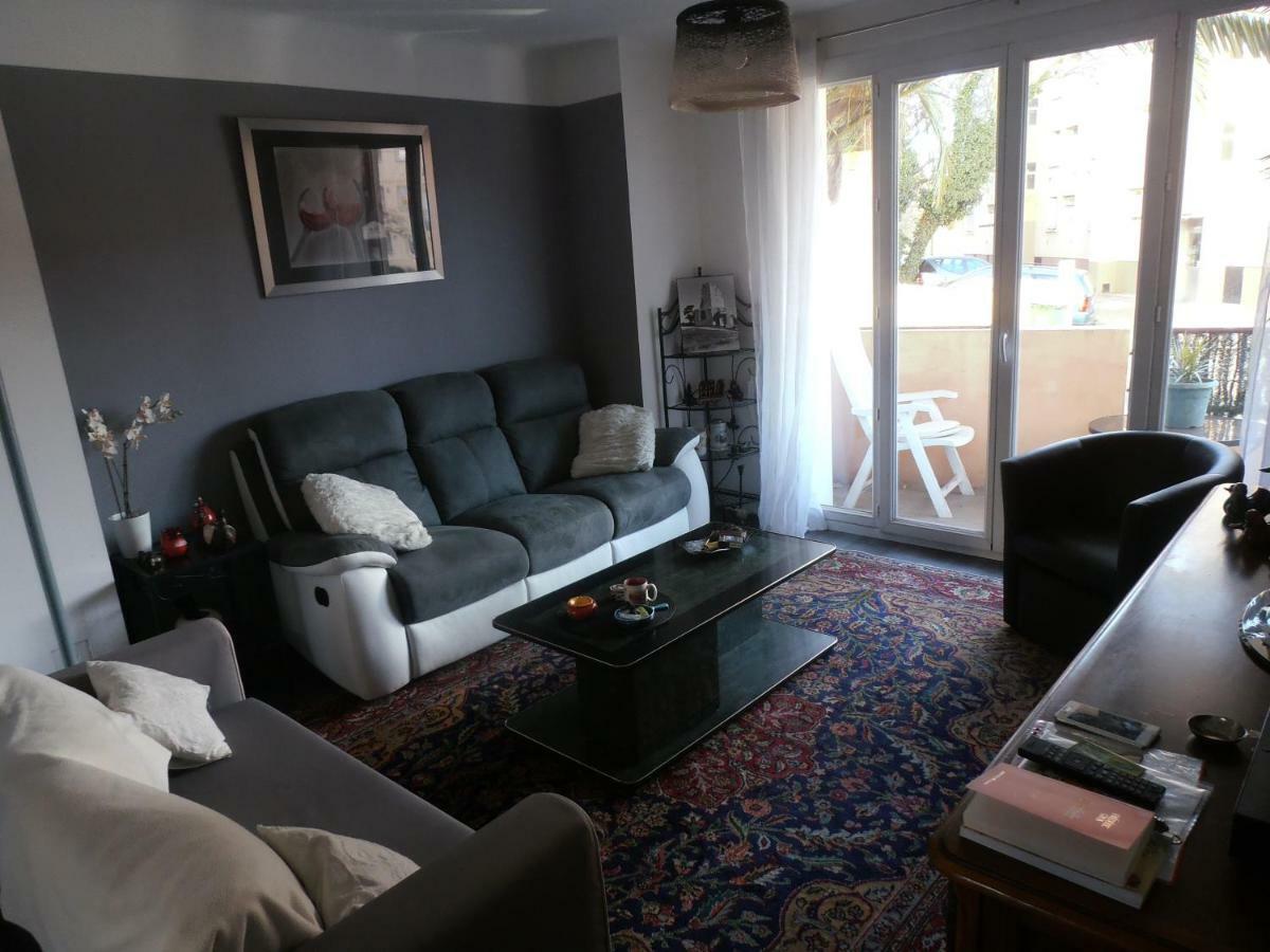 Cosy Nimes Apartman Kültér fotó